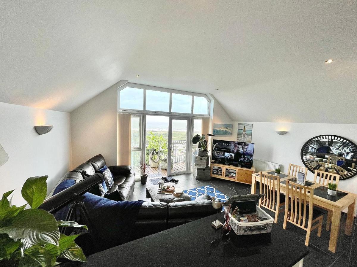 The Mermaids Watch Pendine Dog Friendly With Cymru Holidays Екстериор снимка