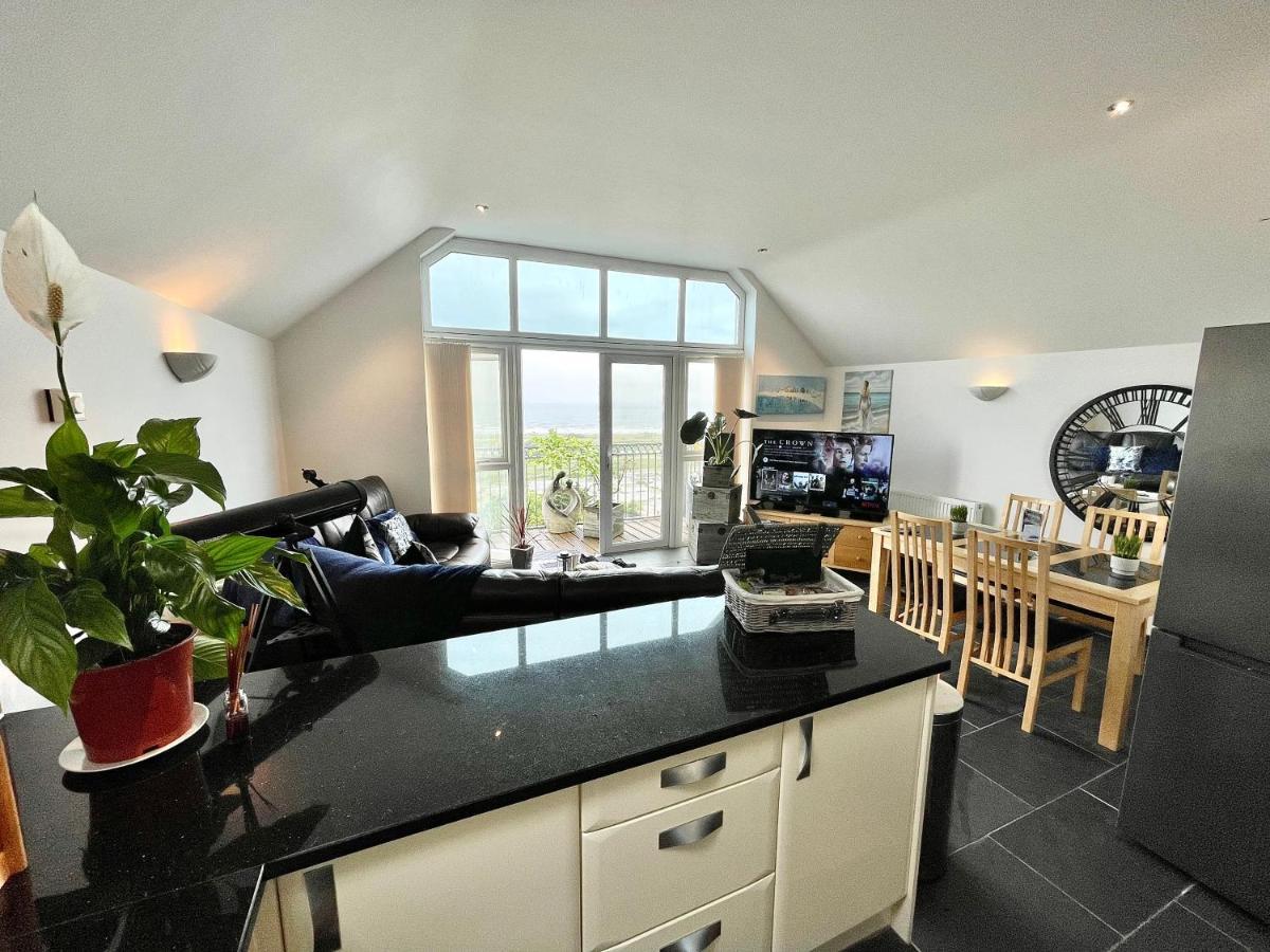 The Mermaids Watch Pendine Dog Friendly With Cymru Holidays Екстериор снимка